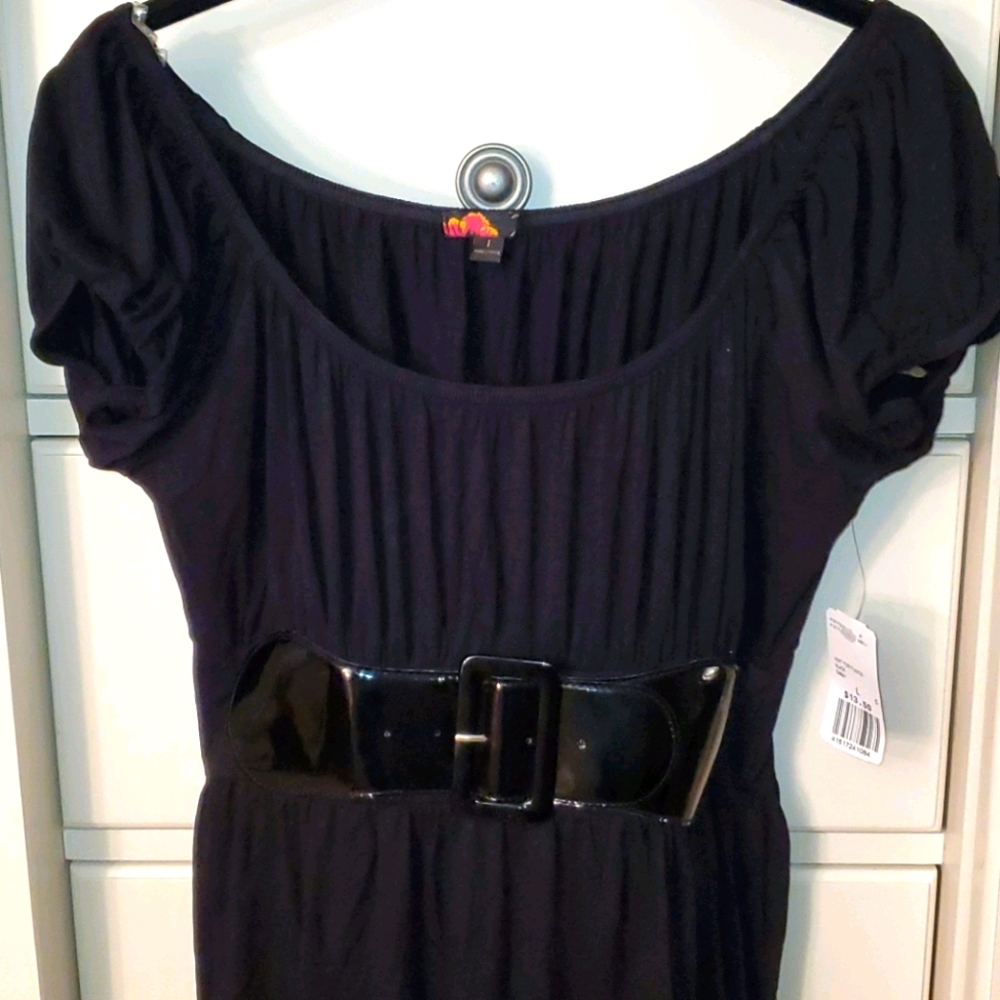 Off shoulder dress with belt accent NWT
